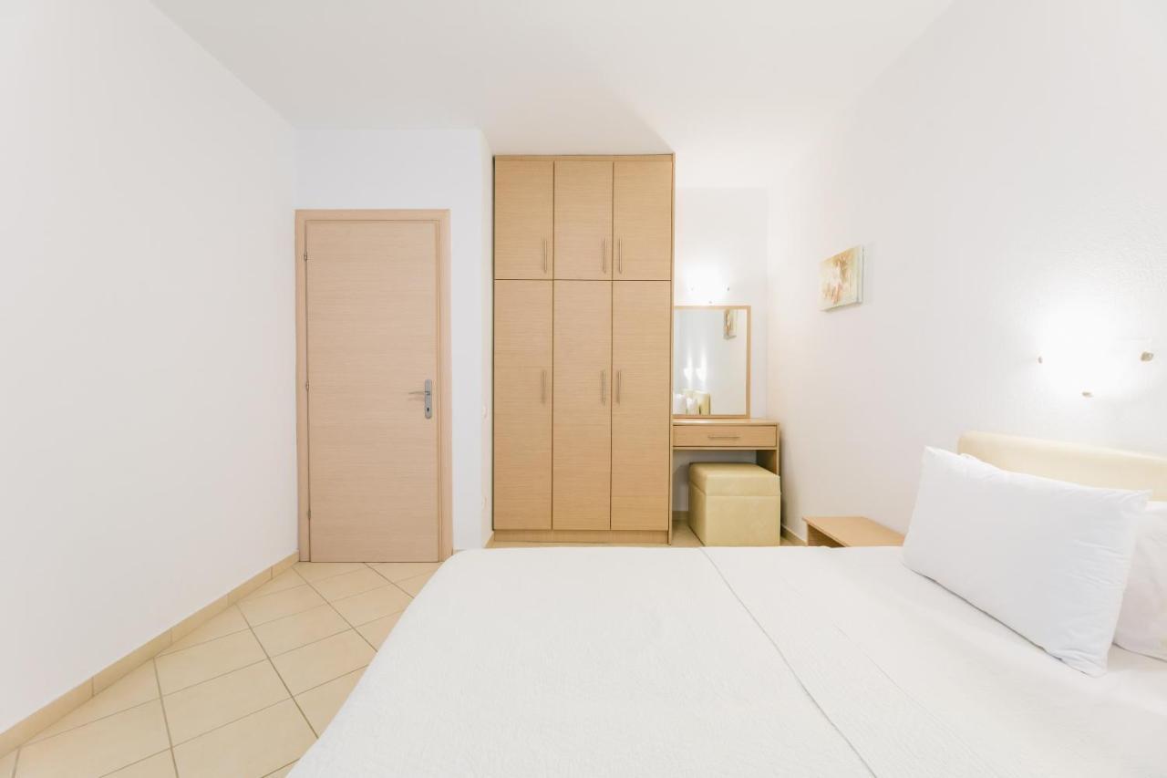 Anastasia Apartments Hanioti Ngoại thất bức ảnh